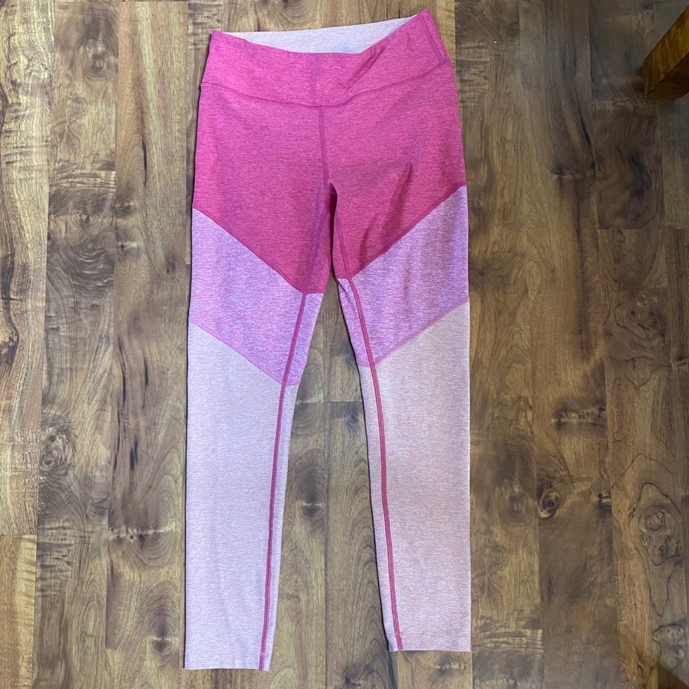 Outdoor Voices Pink Leggings women’s size Medium